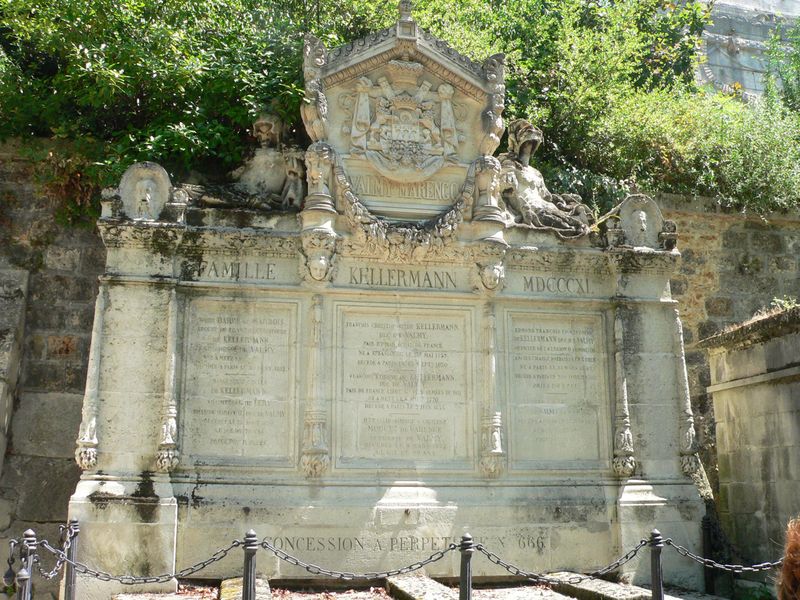 Могила Келлерманов на кладбище Пер-Лашез